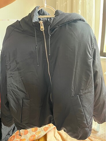 m Beden siyah Renk Bershka şişme mont siyah