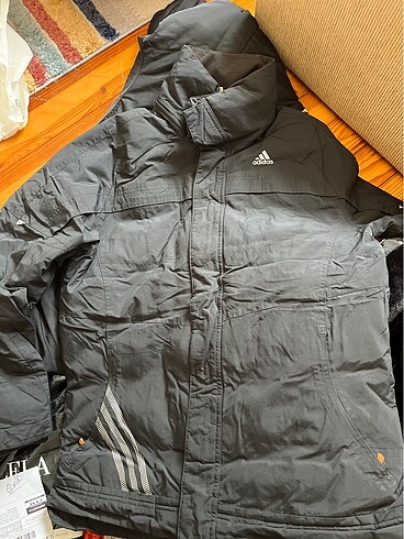 Adidas mont