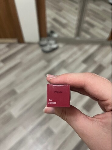 Beden Romand tint 16 numara
