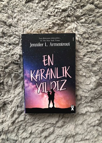  En Karanlık Yıldız Kitabı