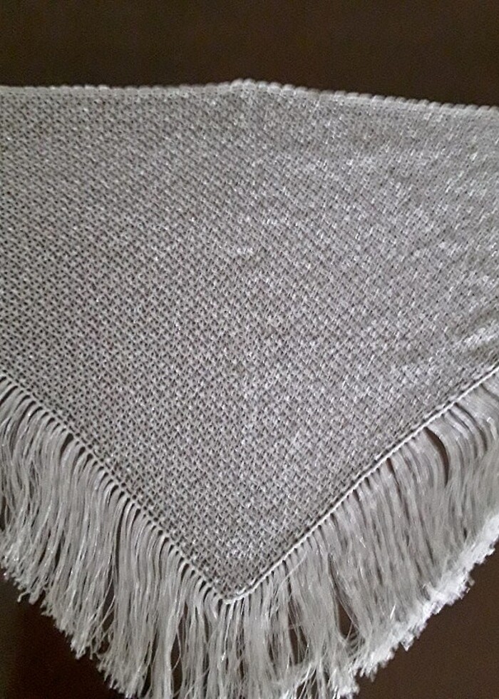 Simli ipten örülmüş şal - Görsel 2