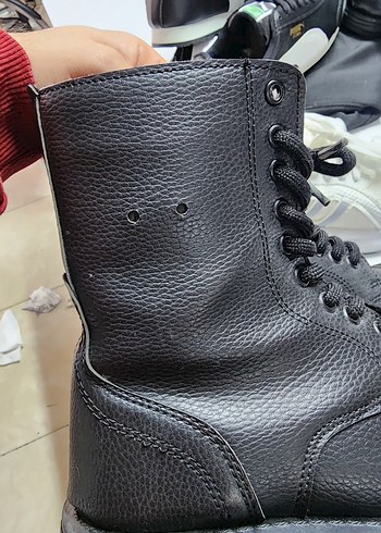 Siyah Deri Bağcıklı bot - Görsel 4