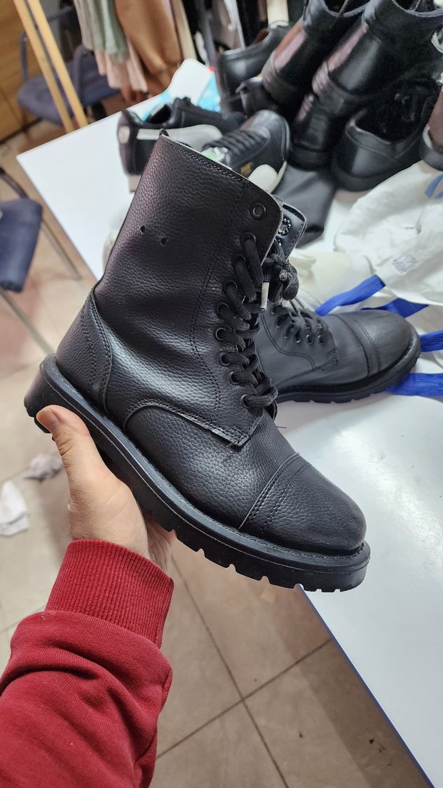 Siyah Deri Bağcıklı bot - Görsel 2