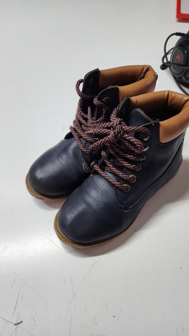 Koyu Kahverengi Deri Bağcıklı Erkek Çocuk Botu - Görsel 3