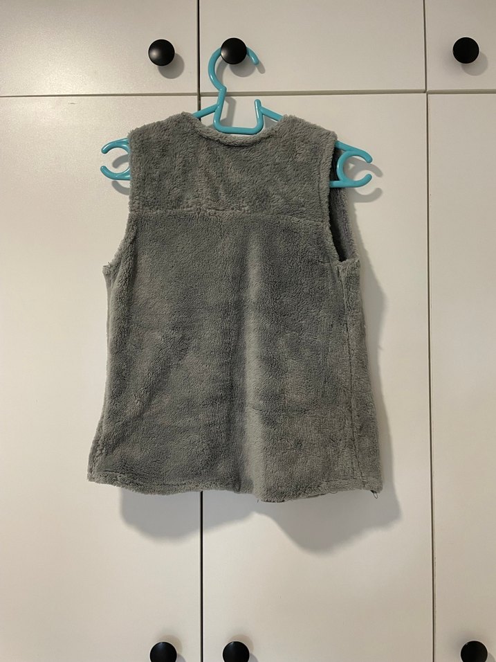 Gri Kız Peluş Yelek Yüksek Yakalı - Görsel 3