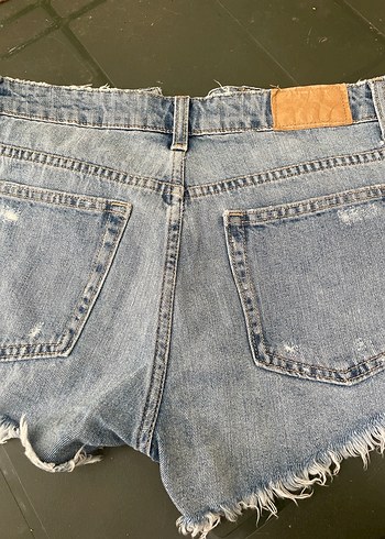 Gri Mavi Bol Kesim Mini Denim Şort - Görsel 3