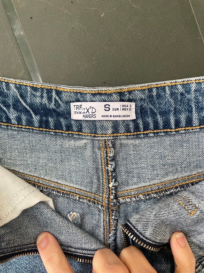 Kadın Mavi Denim Mini Etek Fermuarlı - Görsel 3