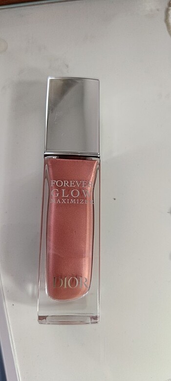 Dior highlighter