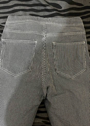 Gri Çizgili Kadın Denim Pantolon - Görsel 4