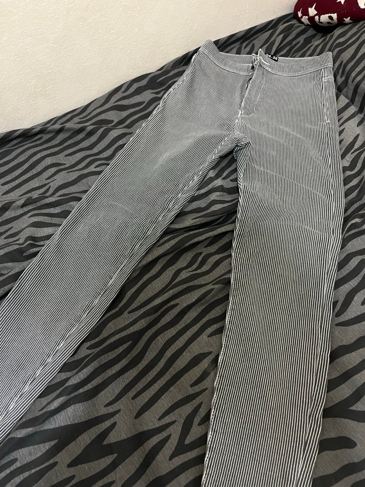 Gri Çizgili Kadın Denim Pantolon - Görsel 2