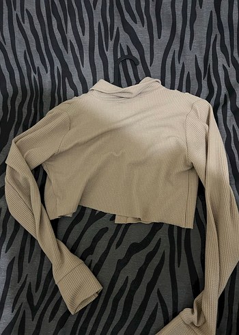 Bej Düğmeli Kadın Uzun Kollu Gömlek - Görsel 2