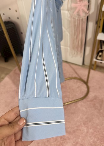 Mavi Çizgili Düğmeli Kadın Gömlek - Görsel 6