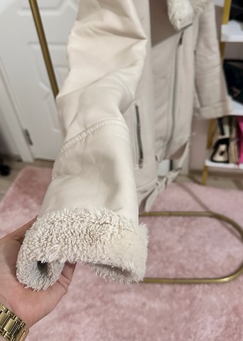 Kürk Detaylı Bej Kadın Ceket - Görsel 6