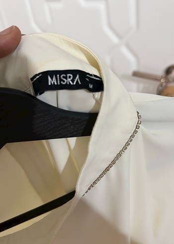 Beyaz Kuşaklı Saten taşlı tunik - Görsel 5