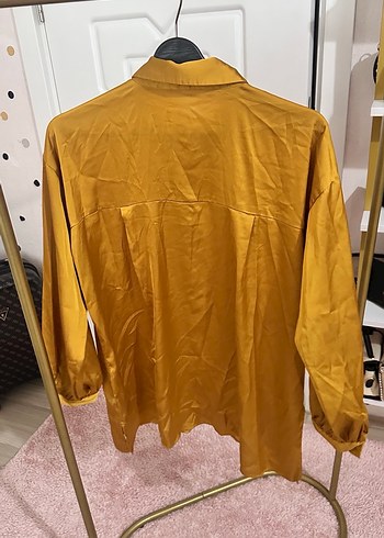 Sarı Uzun Kollu Dökümlü Kadın Gömlek - Görsel 3