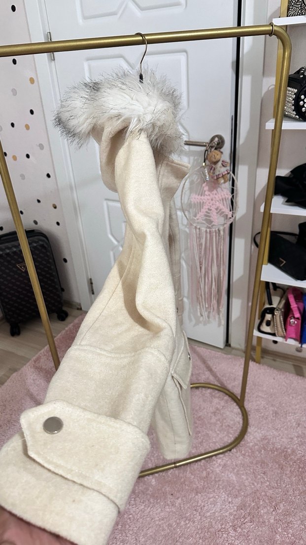 Gri Kürklü Beyaz Midi Kadın kaban - Görsel 4