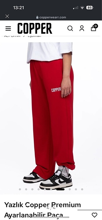 Kırmızı eşofman - Görsel 3