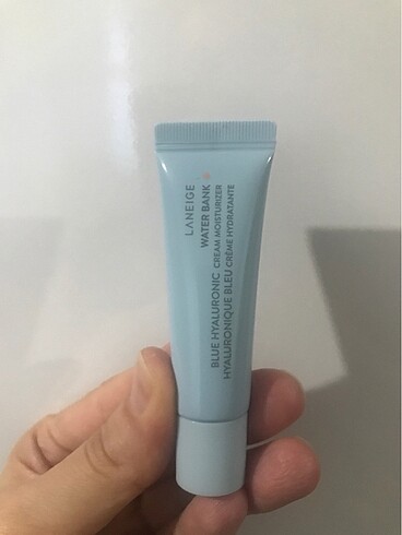 Laneige water bank krem