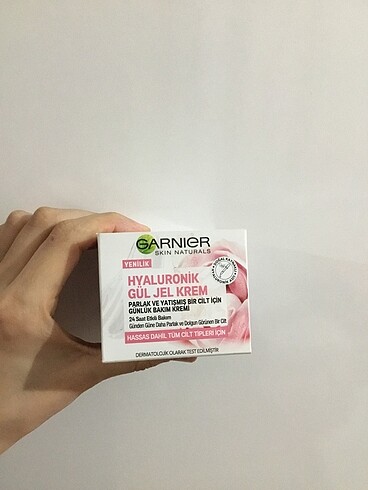 Garnier gül jel krem