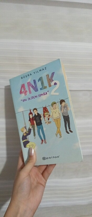 Beden Renk 4N1K Büşra Yılmaz