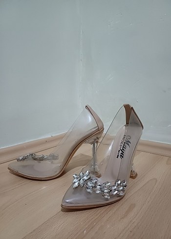 35 Beden şeffaf arkası Bej Kadın Stiletto Topuklu Abiye Ayakkabı