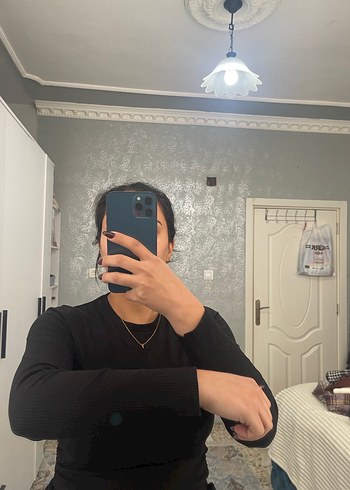 Siyah Kadın Uzun Kollu Fitted Bluz - Görsel 6