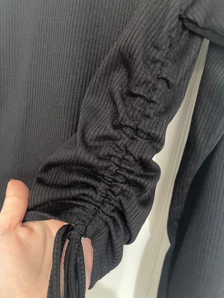 Siyah Kadın Uzun Kollu Fitted Bluz - Görsel 3