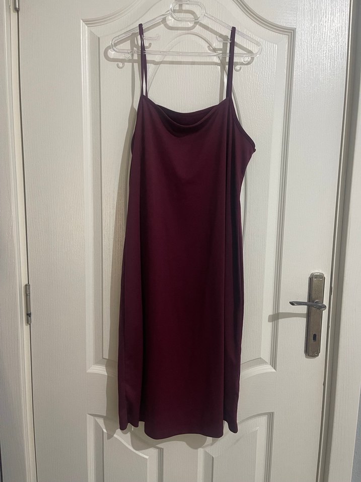 Bordo İpek Görünümlü Midi Elbise - Görsel 2