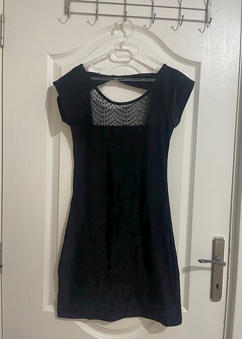 Siyah Dantel Detaylı Gotik Midi Elbise - Görsel 2