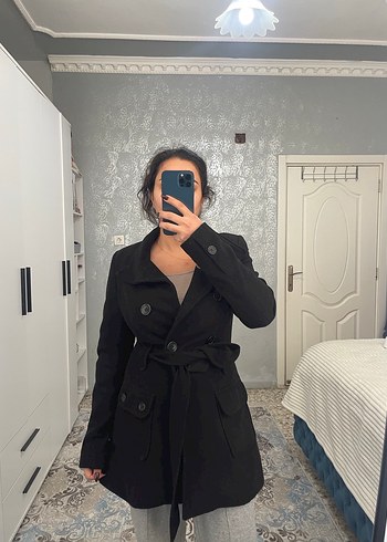 Siyah Kuşaklı Kadın Kaban - Görsel 8