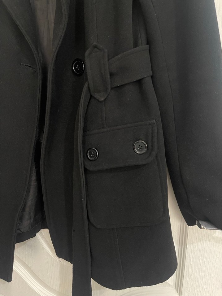 Siyah Kuşaklı Kadın Kaban - Görsel 5