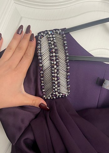 Mor Drapeli Kısa Kollu Midi Elbise - Görsel 3