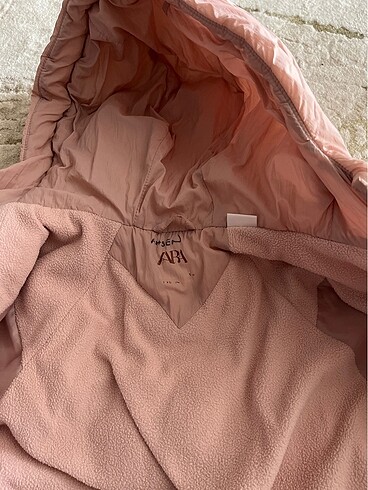 Zara Kız çocuk mont