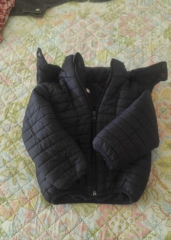 Koyu Siyah Kapüşonlu Fermuarlı Erkek Çocuk Mont - Görsel 2