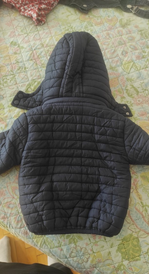 Koyu Siyah Kapüşonlu Fermuarlı Erkek Çocuk Mont - Görsel 4