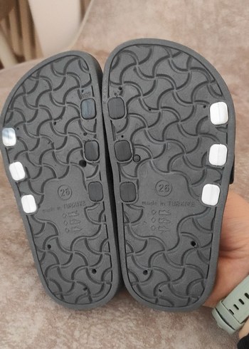 Gri Tokalı Erkek Çocuk Terlik hediye geldi küçük numara - Görsel 4