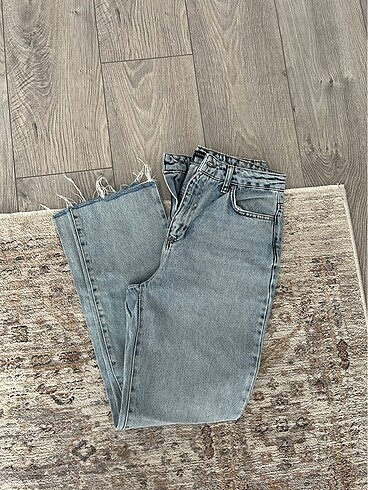 Milla Straight jean