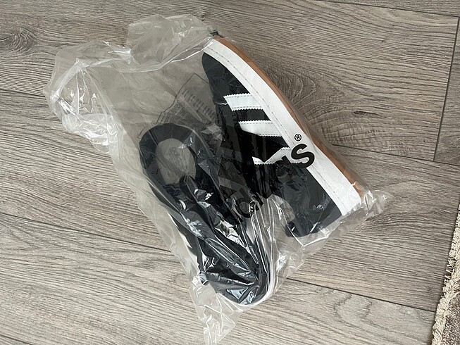 Adidas Spor ayakkabı