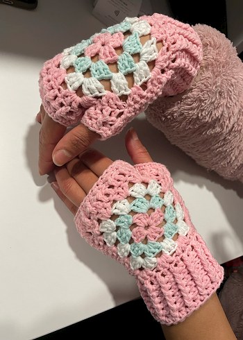 Pembe Örgü Bohem Kadın Eldiveni - Görsel 2