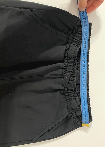 Erkek Siyah Düz Kesim Rahat Pantolon - Görsel 3