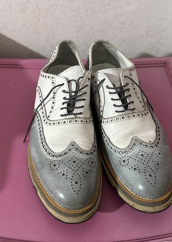 Hotiç Klasik Beyaz Gri Brogue Ayakkabi