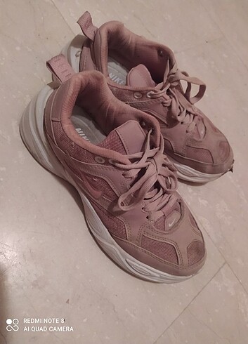 Nike spor ayakkabı