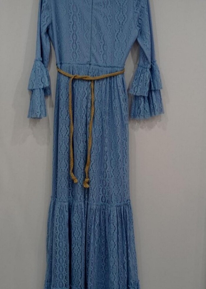 Mavi dantel tesettür elbise - Görsel 2