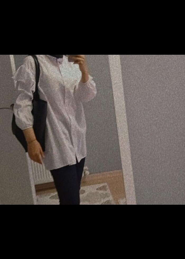 Lamelif beyaz kolları fırfırlı gömlek  - Görsel 3