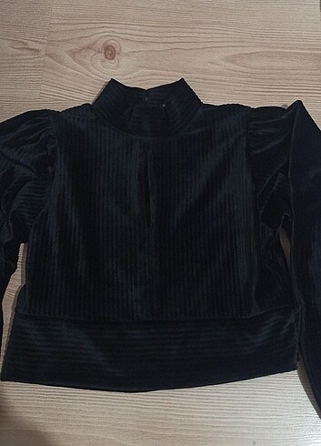 Göğüs detayli bluz - Görsel 5