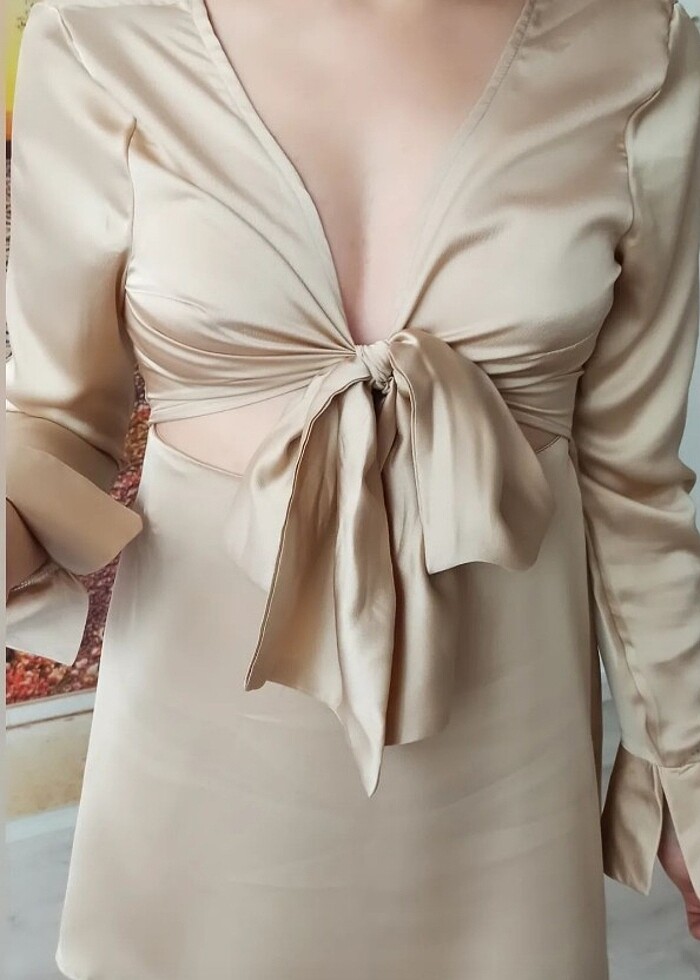 Saten kısa elbise - Görsel 5