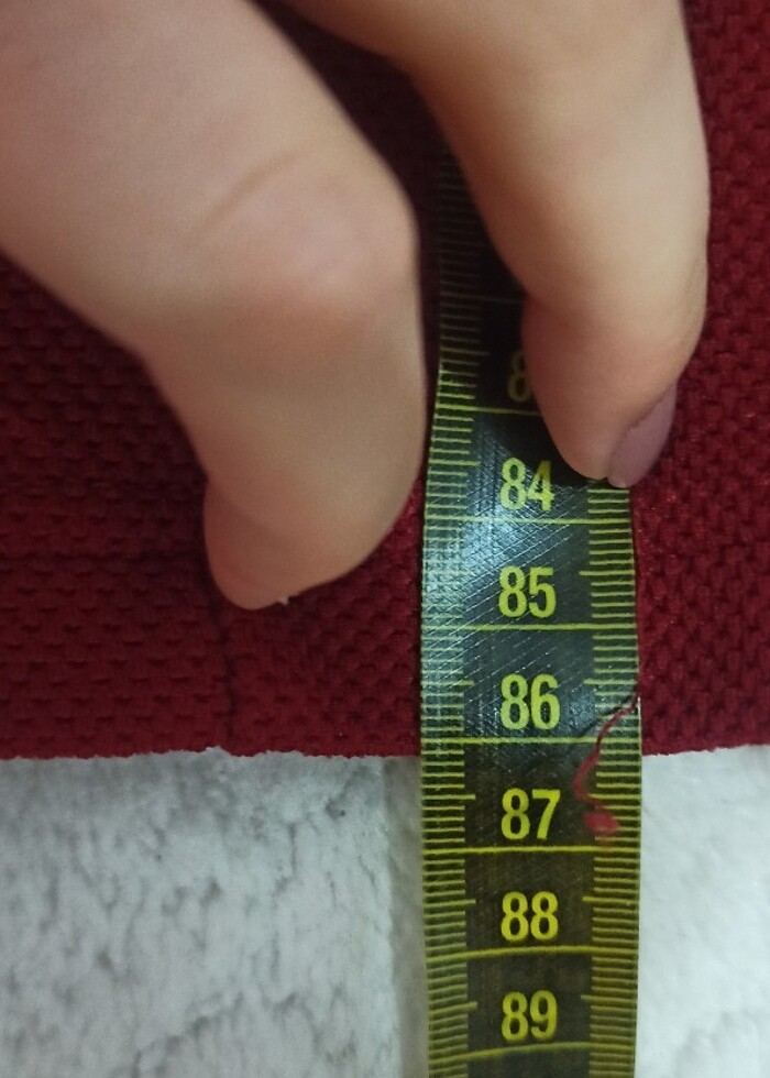 Kırmızı kisa elbise - Görsel 3