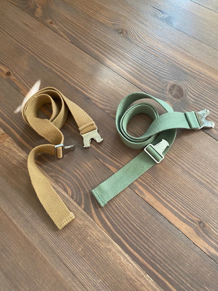 Bej ve Yeşil Keten Rahat Kesim Şortlar - Görsel 5