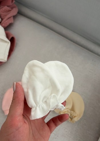 Kız Çocukları İçin Beyaz Örgü Eldiven - Görsel 3