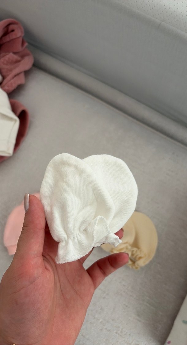 Kız Çocukları İçin Beyaz Örgü Eldiven - Görsel 3